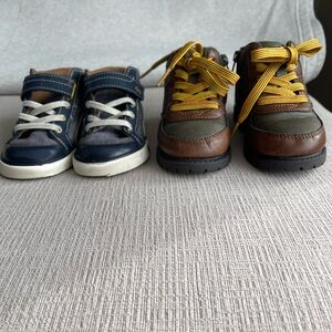 2 Pairs Toddler Boys Shoes Sz 8